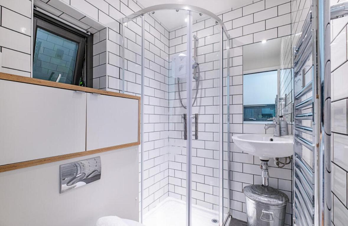 Orlando Road Apartment London